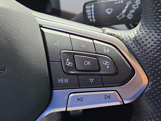 2022 Volkswagen Atlas Cross Sport 3.6L V6 SEL Premium R-Line