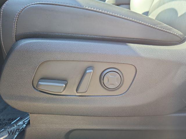 2025 Kia Carnival MPV SX