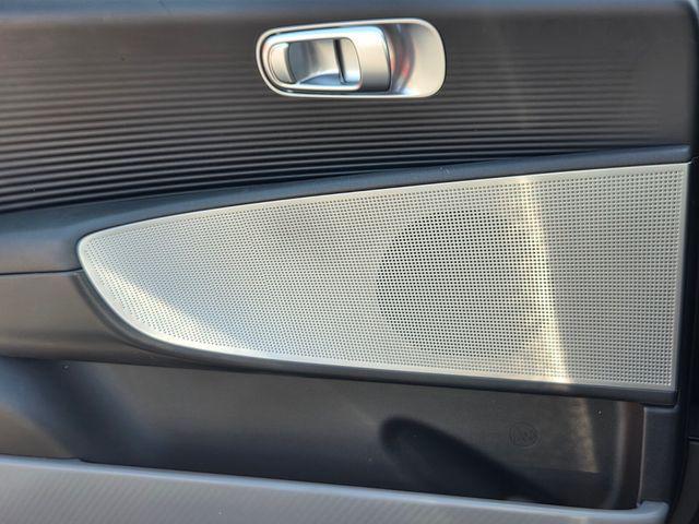 2024 Hyundai IONIQ 6 SE