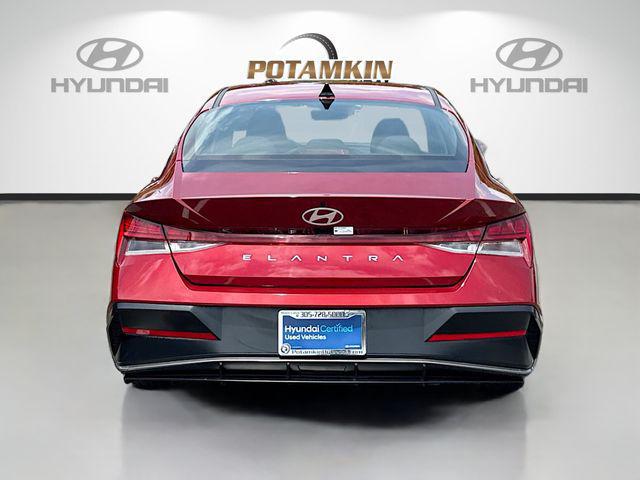 2025 Hyundai Elantra SEL Convenience
