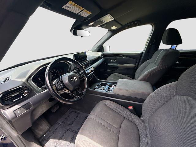 2023 Honda Pilot AWD Sport