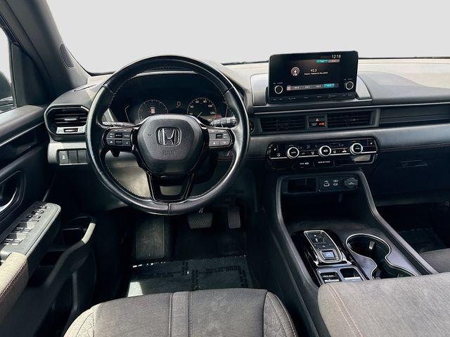 2023 Honda Pilot AWD Sport