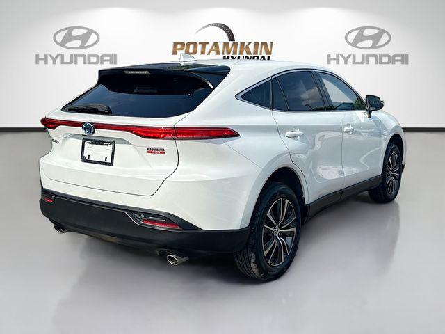2024 Toyota Venza LE