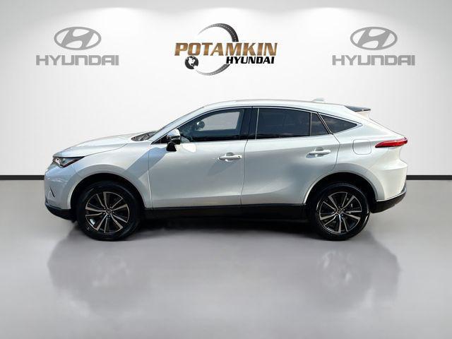 2024 Toyota Venza LE