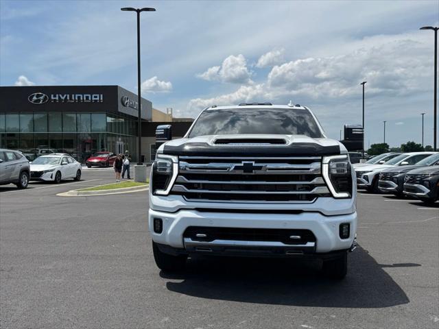 2024 Chevrolet Silverado 3500HD 4WD Crew Cab Long Bed High Country