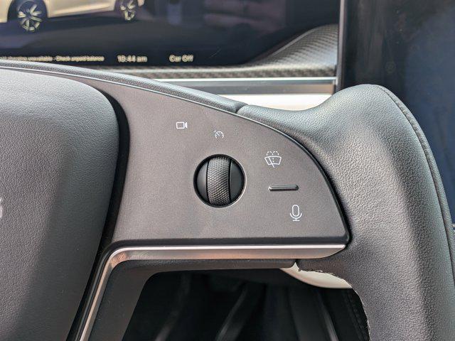 2022 Tesla Model X Plaid Tri Motor All-Wheel Drive