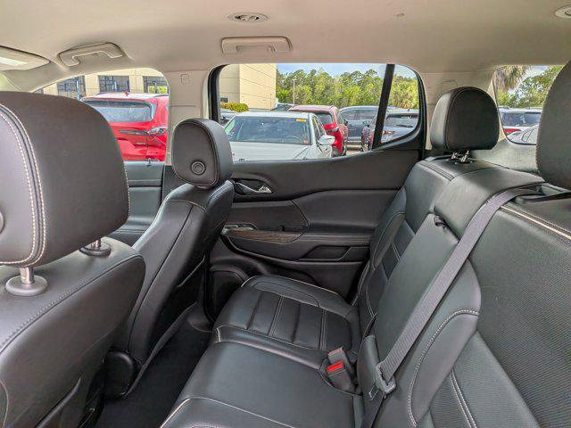 2023 GMC Acadia AWD Denali