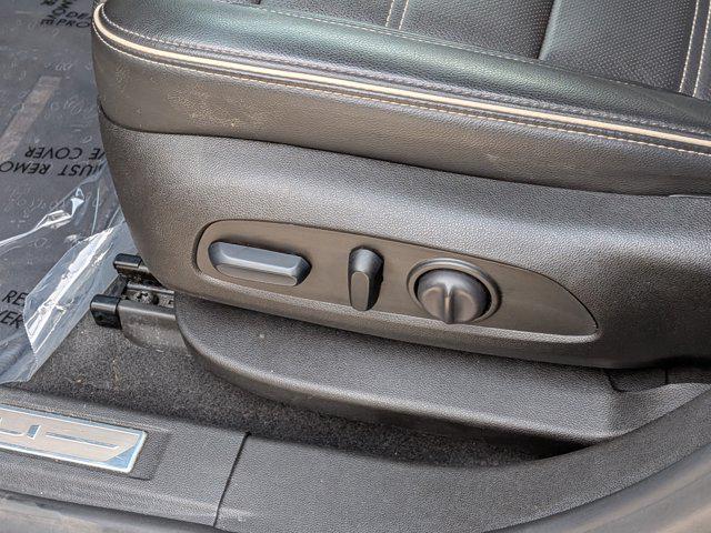2023 GMC Acadia AWD Denali
