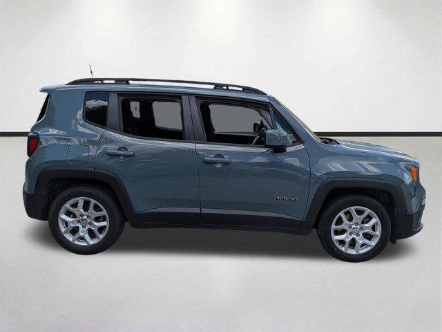 2018 Jeep Renegade Latitude FWD