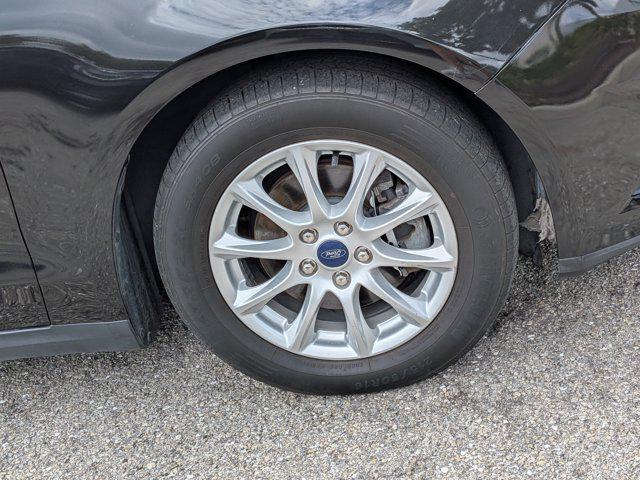 2015 Ford Fusion S