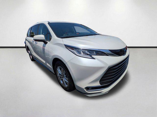 2021 Toyota Sienna Limited