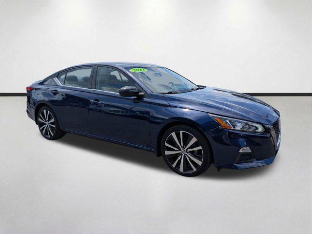 2022 Nissan Altima SR FWD
