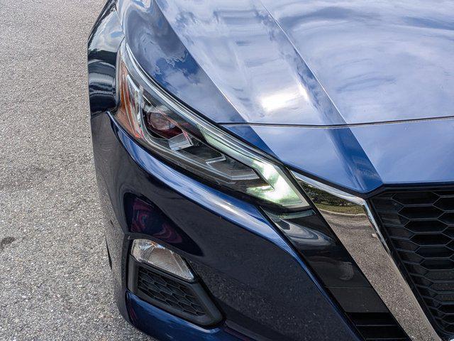 2022 Nissan Altima SR FWD