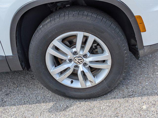 2015 Volkswagen Tiguan S
