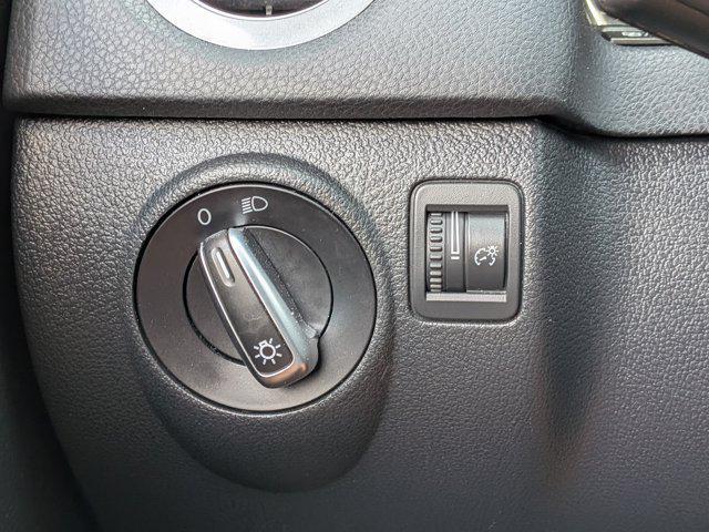 2015 Volkswagen Tiguan S