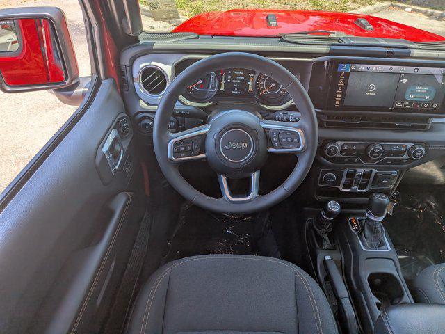 2025 Jeep Wrangler 4-Door Sahara 4x4