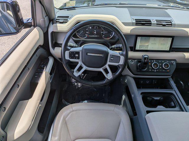 2023 Land Rover Defender 110 SE