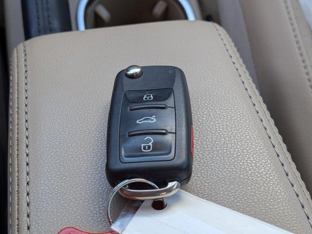 2015 Volkswagen Beetle 1.8T