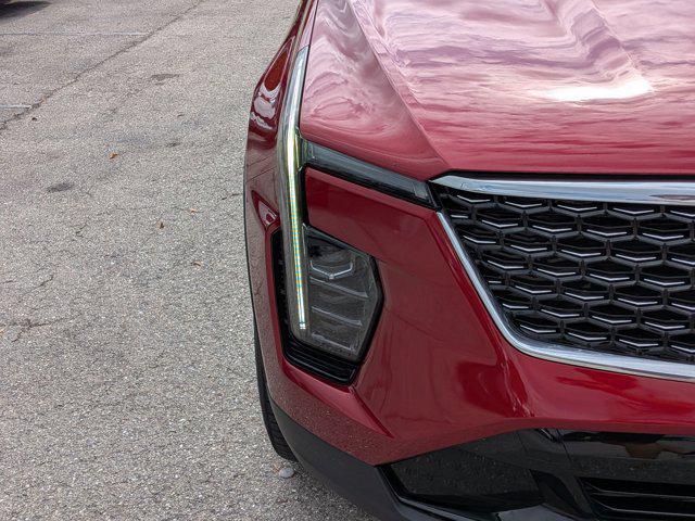 2024 Cadillac XT4 FWD Premium Luxury