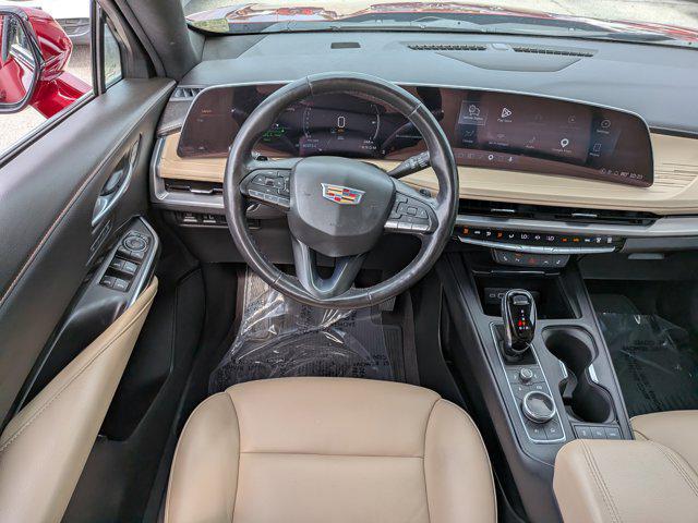 2024 Cadillac XT4 FWD Premium Luxury