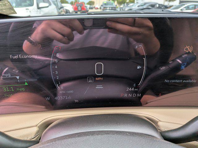 2024 Cadillac XT4 FWD Premium Luxury
