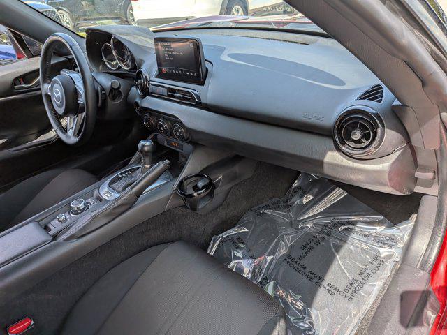 2021 Mazda MX-5 Sport