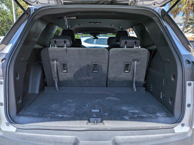 2022 Chevrolet Traverse FWD LT Cloth