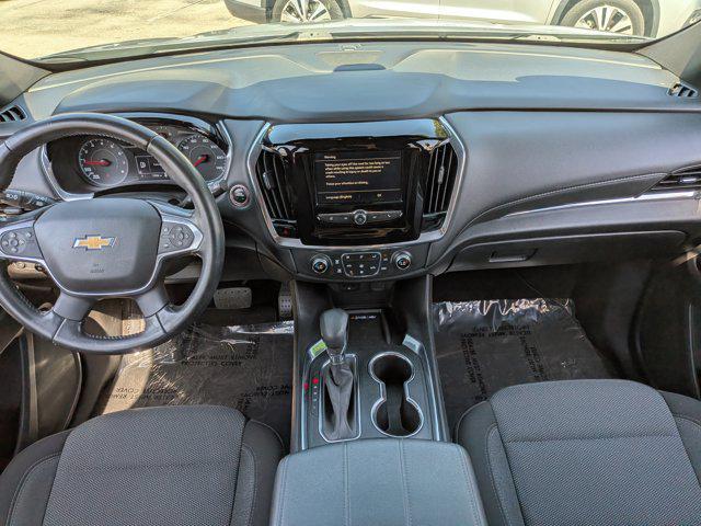 2022 Chevrolet Traverse FWD LT Cloth