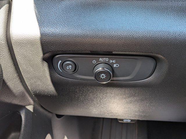 2022 Chevrolet Traverse FWD LT Cloth
