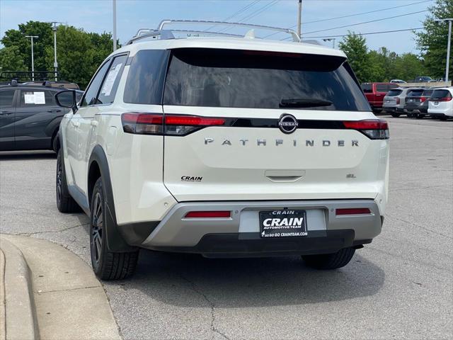 2022 Nissan Pathfinder SL 2WD