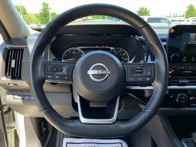 2022 Nissan Pathfinder SL 2WD