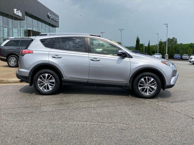 2018 Toyota RAV4 Hybrid XLE