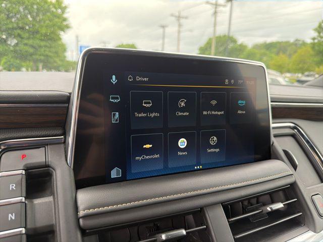 2023 Chevrolet Suburban 2WD Premier