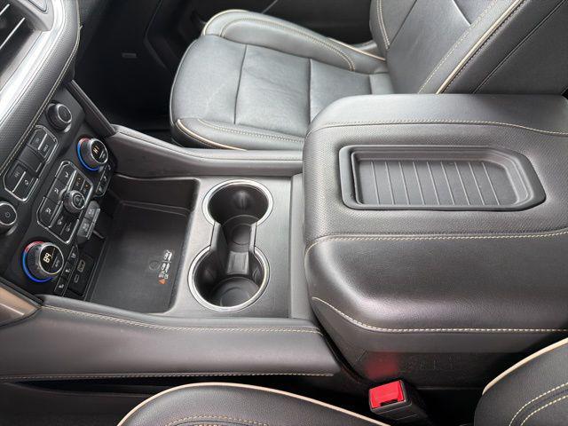2023 Chevrolet Suburban 2WD Premier