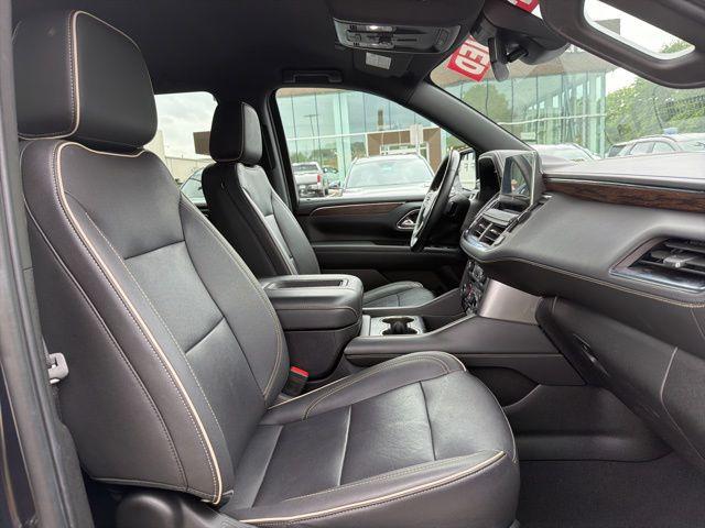 2023 Chevrolet Suburban 2WD Premier