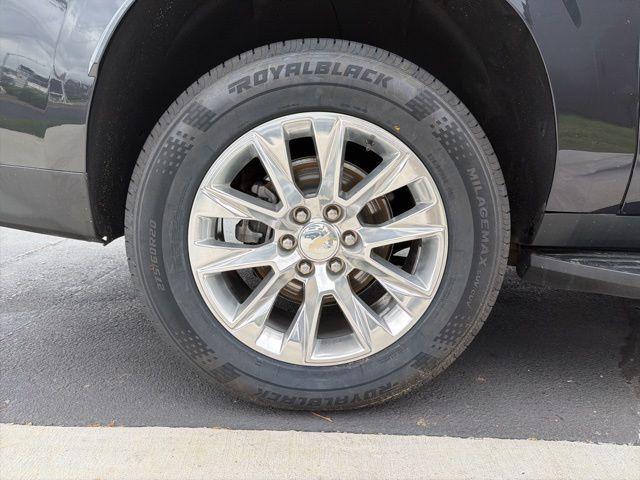 2023 Chevrolet Suburban 2WD Premier