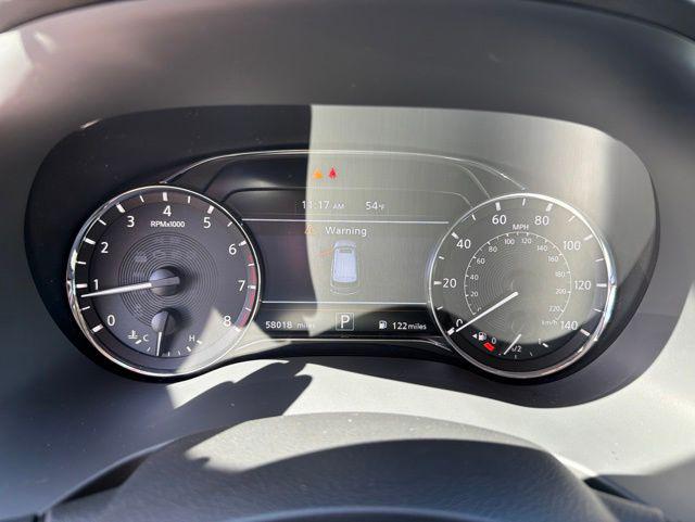 2024 INFINITI QX80 LUXE