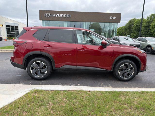 2024 Nissan Rogue SV FWD