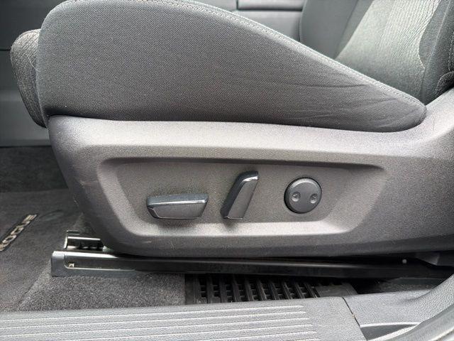 2024 Nissan Rogue SV FWD