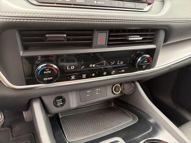 2024 Nissan Rogue SV FWD