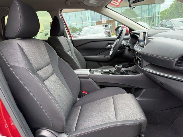 2024 Nissan Rogue SV FWD