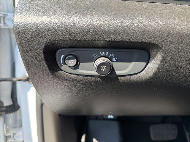 2023 Chevrolet Traverse FWD LT Leather