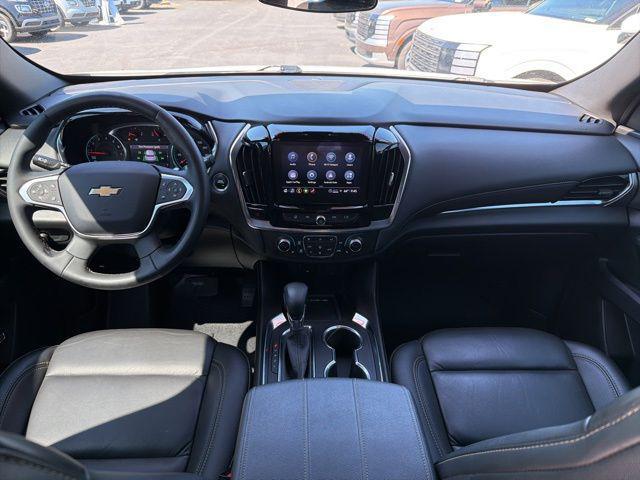 2023 Chevrolet Traverse FWD LT Leather