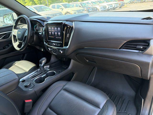 2023 Chevrolet Traverse FWD LT Leather