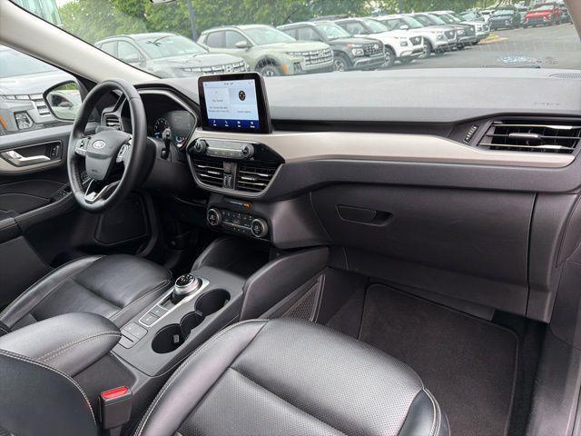 2021 Ford Escape SEL