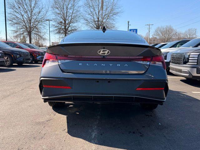 2026 Hyundai Elantra Hybrid SEL Sport
