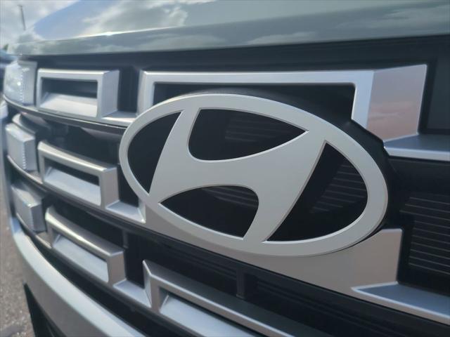 2026 Hyundai Santa Cruz SE