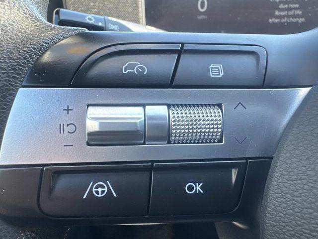 2025 Hyundai Santa Cruz SEL Activity