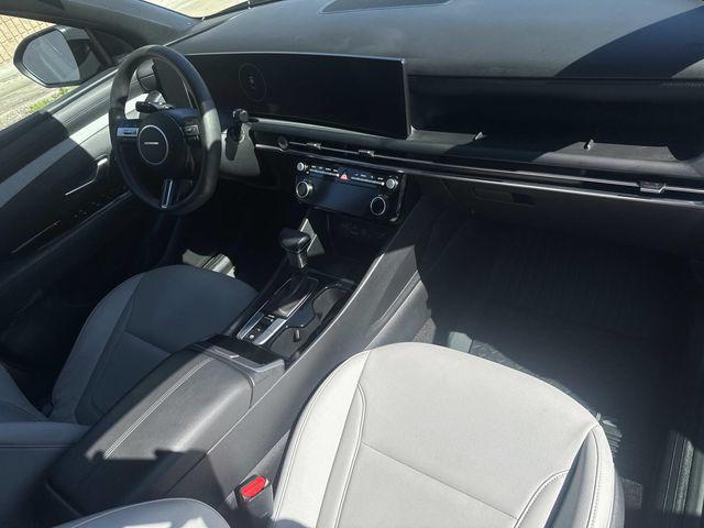 2025 Hyundai Santa Cruz SEL Activity