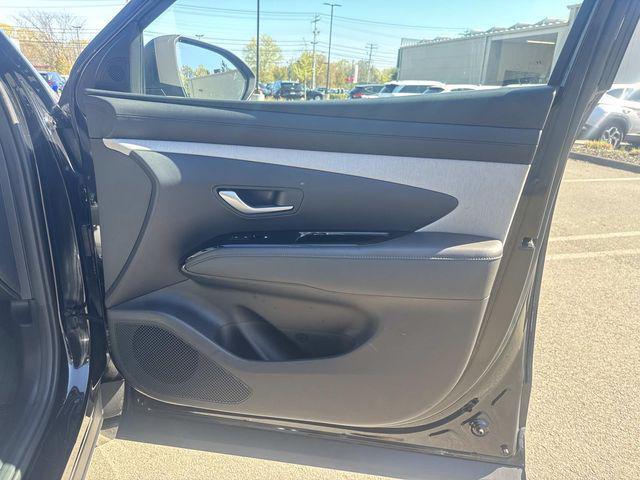 2025 Hyundai Santa Cruz SEL Activity